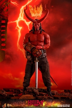 HOT TOYS | Hellboy 2019 Movie :  Hellboy 1:6 Scale Figur