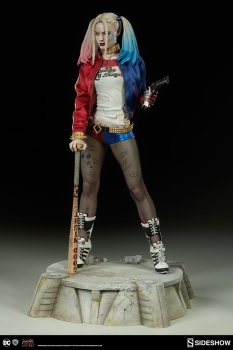 Suicide Squad Premium Format Figur Harley Quinn 48 cm