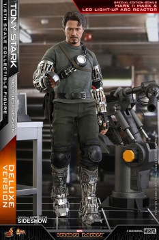HOT TOYS - Iron Man - Tony Stark - Mech Test Deluxe Version
