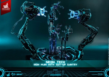 |HOT TOYS - Iron Man 2 - 1/6 - Neon Tech Iron Man mit Suit-Up Gantry