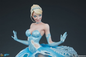 |SIDESHOW COLLECTIBLES - Fairytale Fantasies Collection Statue - Cinderella