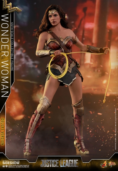 Justice League Movie Masterpiece Actionfigur 1/6 Wonder Woman Deluxe Version 29 cm
