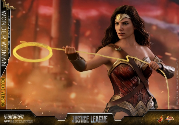 Justice League Movie Masterpiece Actionfigur 1/6 Wonder Woman Deluxe Version 29 cm