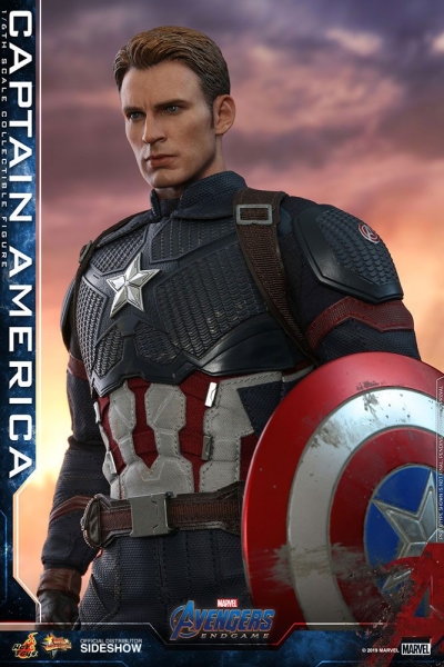HOT TOYS | Avengers: Endgame Movie Masterpiece Actionfigur 1/6 Captain America 31 cm