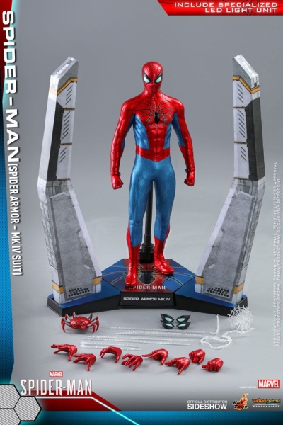 HOT TOYS Spider-Man mit Spider Armor MK IV Suit