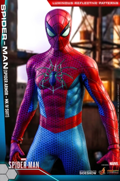 HOT TOYS Spider-Man mit Spider Armor MK IV Suit