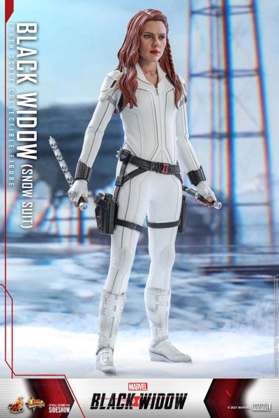 |HOT TOYS - Black Widow - Snow Suit Version