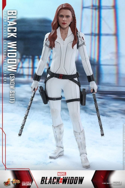 |HOT TOYS - Black Widow - Snow Suit Version