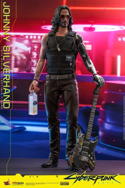 |HOT TOYS - Cyberpunk 2077 - Johnny Silverhand