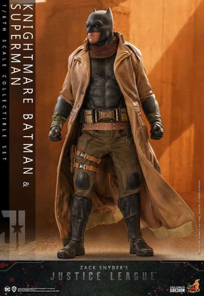 |HOT TOYS -  Knightmare Batman and Superman - Zack Snyder's Justice League