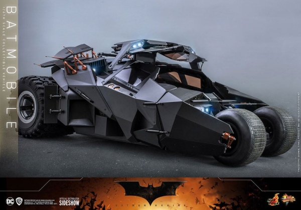 |HOT TOYS - The Dark Knight - Batmobile