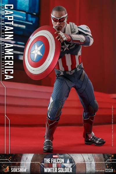 |HOT TOYS - The Falcon and The Winter Soldier - Captain America