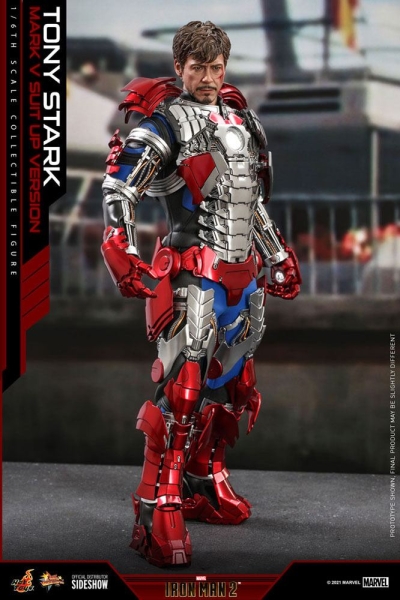 |HOT TOYS - Iron Man 2 - Tony Stark (Mark V Suit Up Version)