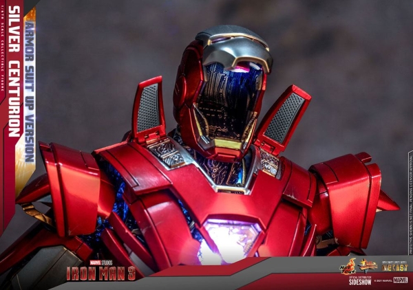 |HOT TOYS - Iron Man 3 - Silver Centurion - (Armor Suit Up Version)