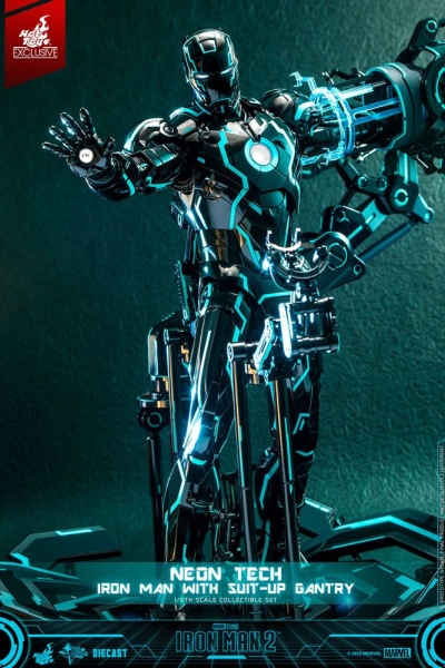 |HOT TOYS - Iron Man 2 - 1/6 - Neon Tech Iron Man mit Suit-Up Gantry