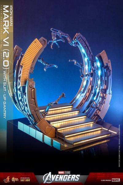 |HOT TOYS - Marvel's The Avengers - Diecast - 1/6 - Iron Man - Mark VI (2.0) mit Suit-Up Gantry