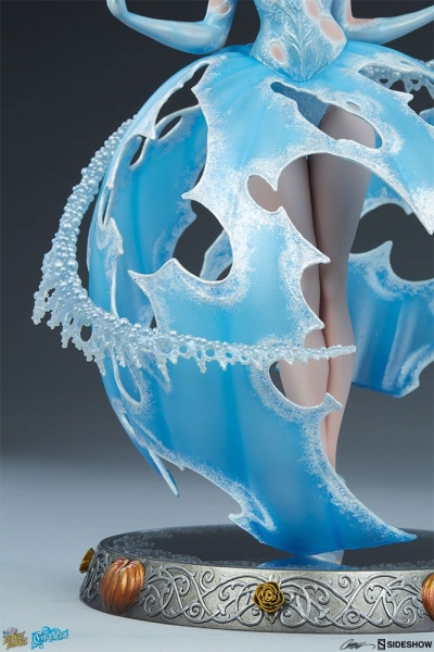 |SIDESHOW COLLECTIBLES - Fairytale Fantasies Collection Statue - Cinderella