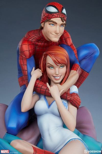 SIDESHOW | Marvel Maquette Spider-Man & Mary Jane by J. Scott Campbell 32 cm