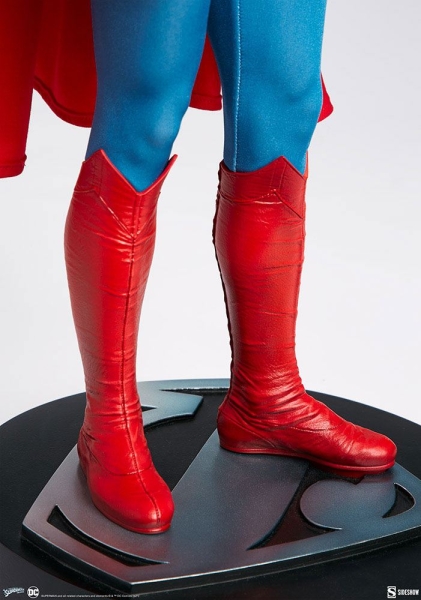|SIDESHOW - Superman Premium Format Statue - Superman: The Movie