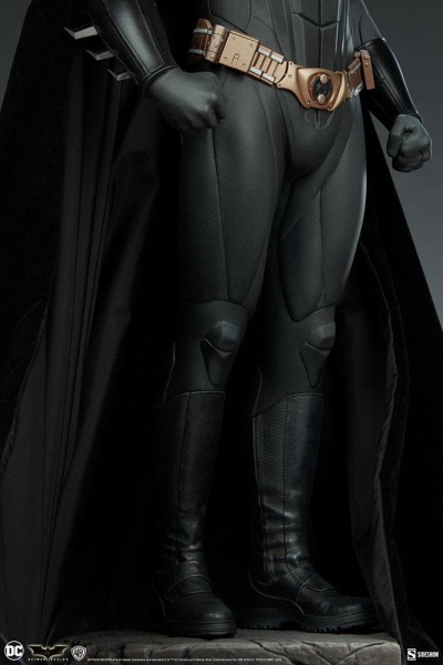|SIDESHOW - Batman Begins Premium Format Statue - Batman