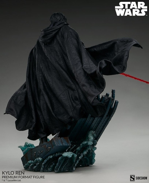 |SIDESHOW - Star Wars - Episode IX - Premium Format - Kylo Ren